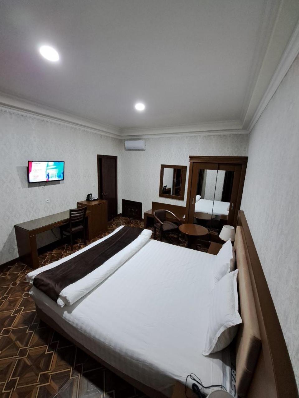 Caravan Plaza Inn Boutique Buchara Exteriör bild