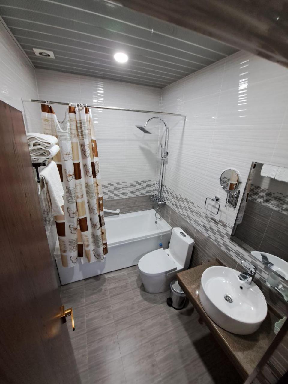 Caravan Plaza Inn Boutique Buchara Exteriör bild