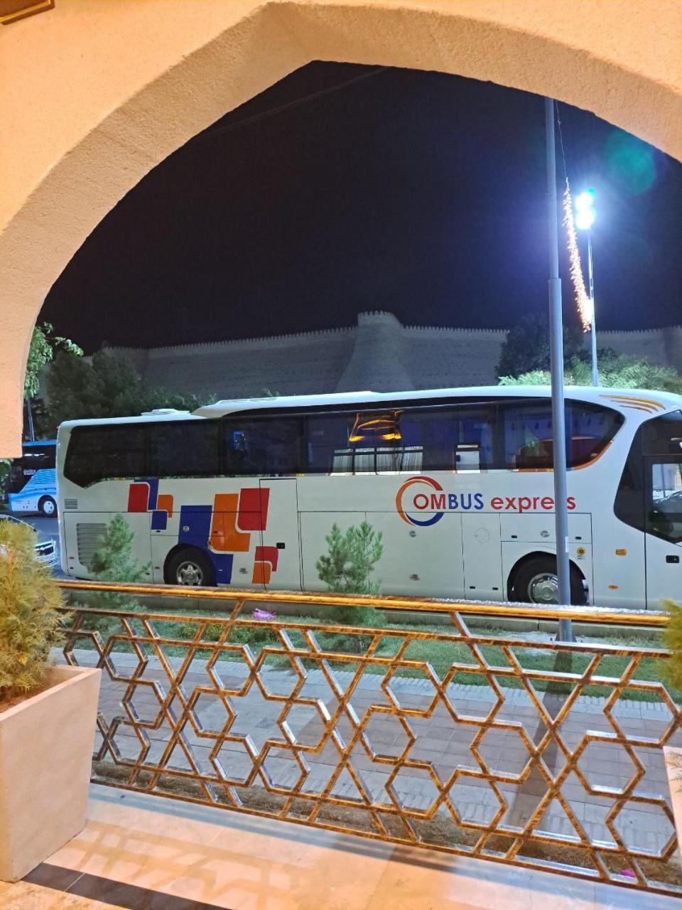 Caravan Plaza Inn Boutique Buchara Exteriör bild