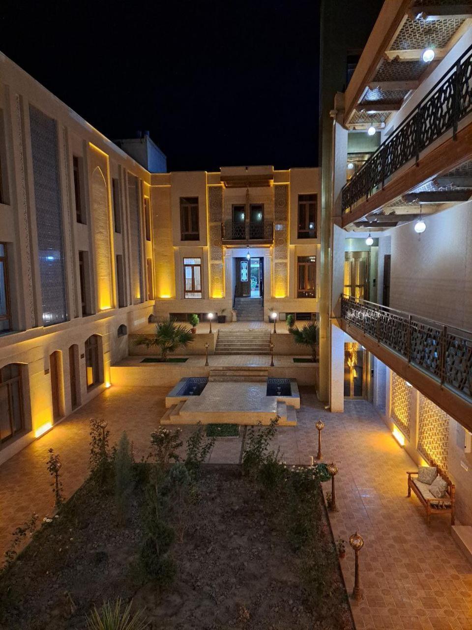 Caravan Plaza Inn Boutique Buchara Exteriör bild